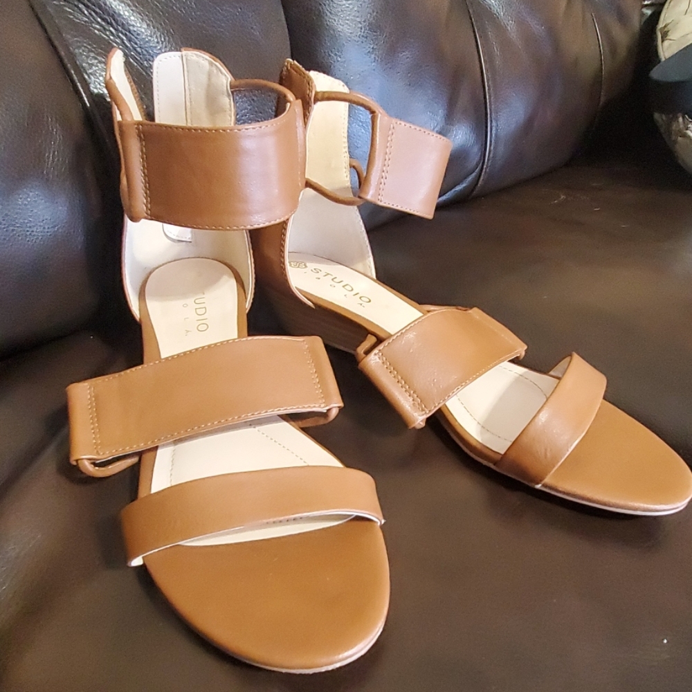 Studio ibola Sandals Sz 10m